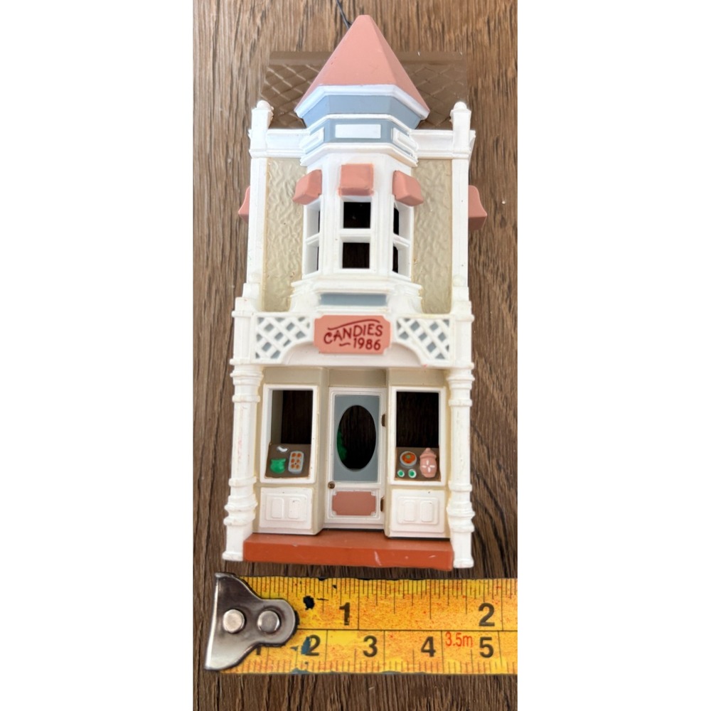 Hallmark 1986 Ornament Candies Candy Shop Nostalgic House and Shops